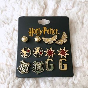 Harry Potter | Gryffindor Earring Set (6)